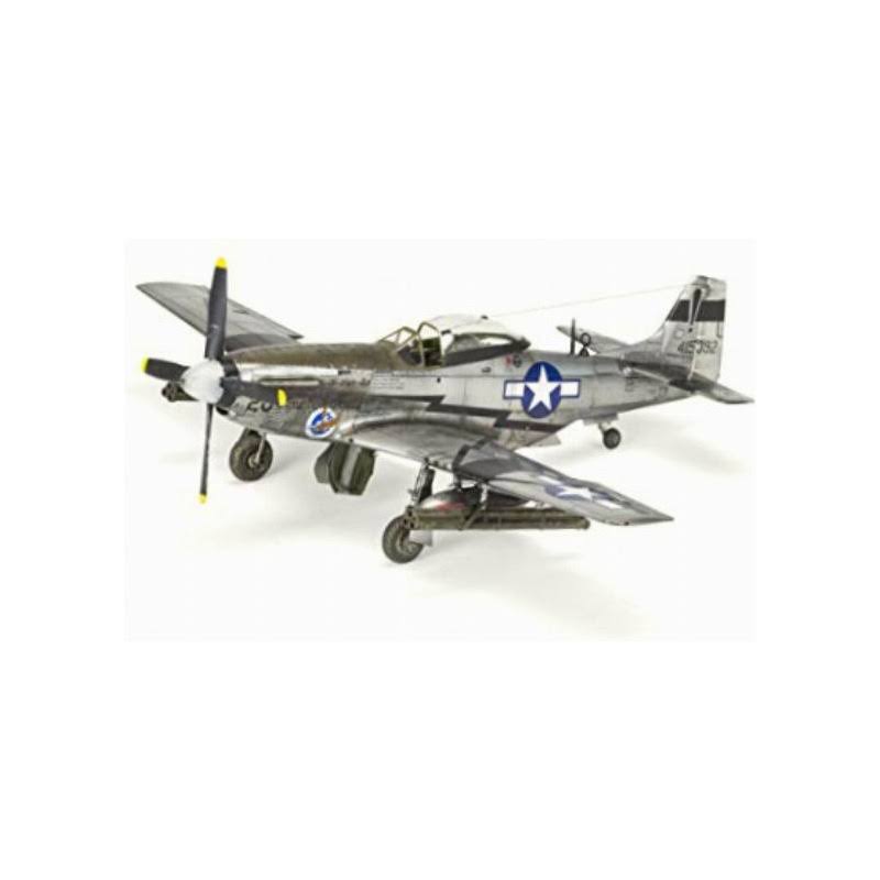 Airfix A05131 North American P51-D Mustang Model