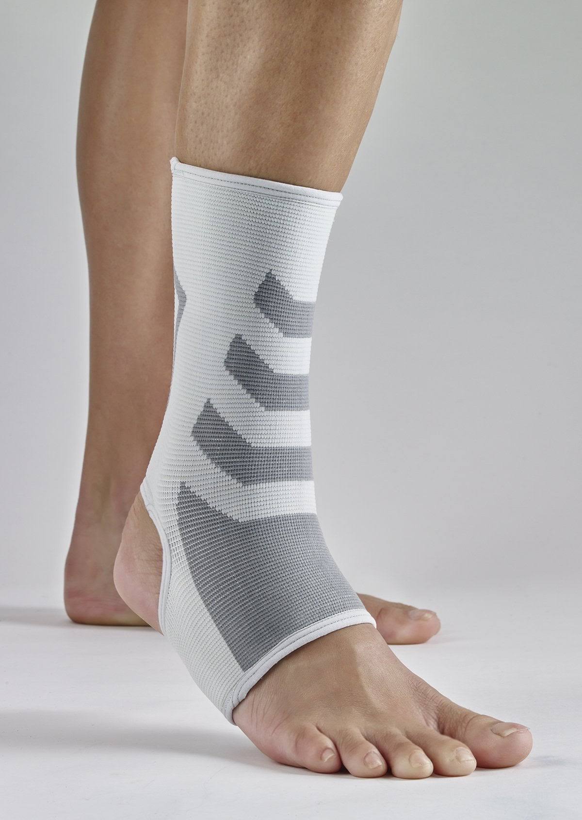 Ace Ankle Support, Small/Medium, Compression