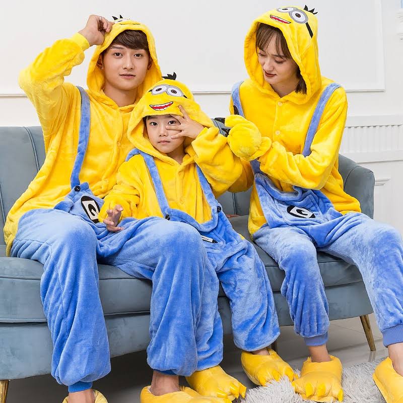 Adults Kids & Minions Onesie Matching Famaily Pajamas Halloween Costume