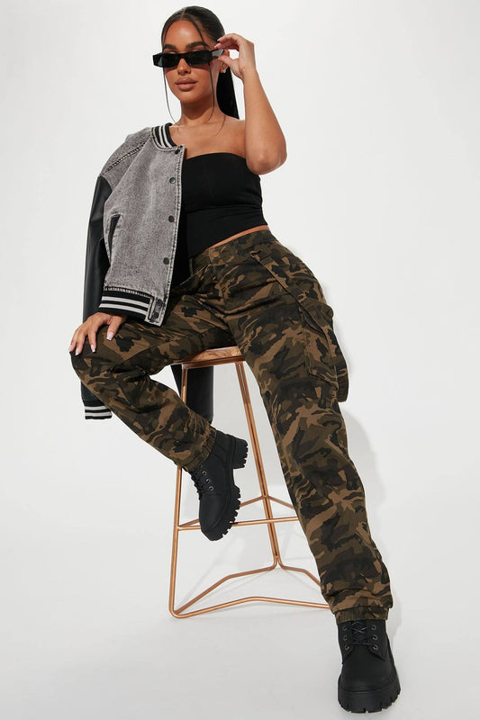 Womens Fashion Nova California Cruising Camo Cargo Jogger Pant